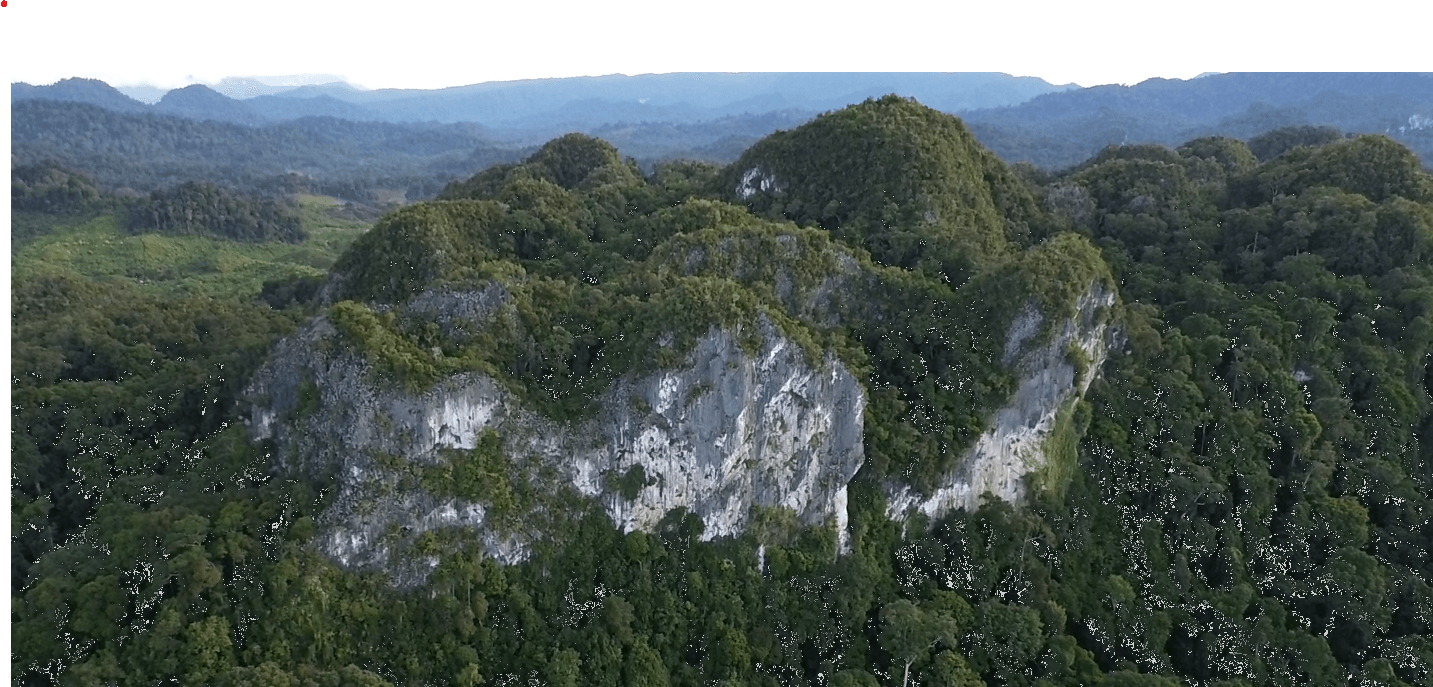 People can climb the krast rock mountains of Diang Musing and Diang Karing at any time and enjoy the beautiful natural scenery